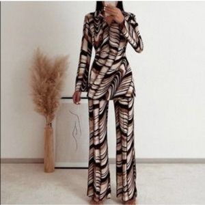 New ZARA | printed 2pc set blouse flared pants brown tan sz L